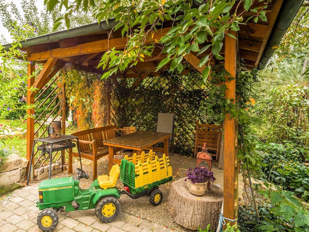Cozy Apartment in Marktrodach With Sauna