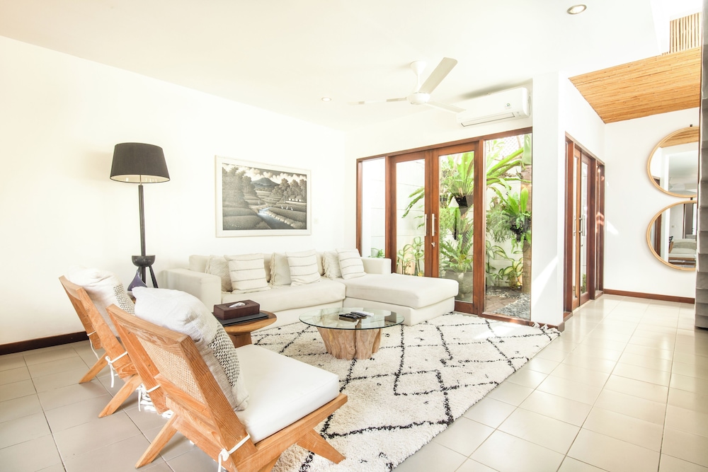 Kupu Villa 2br