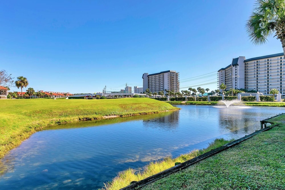 Edgewater Golf Villa 3101
