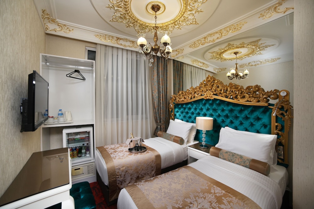 Beyaz Monarch Otel - Image 57