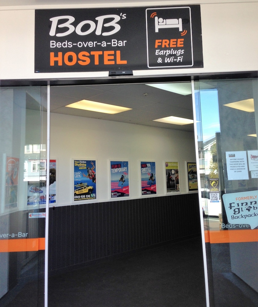 BoBs Hostel