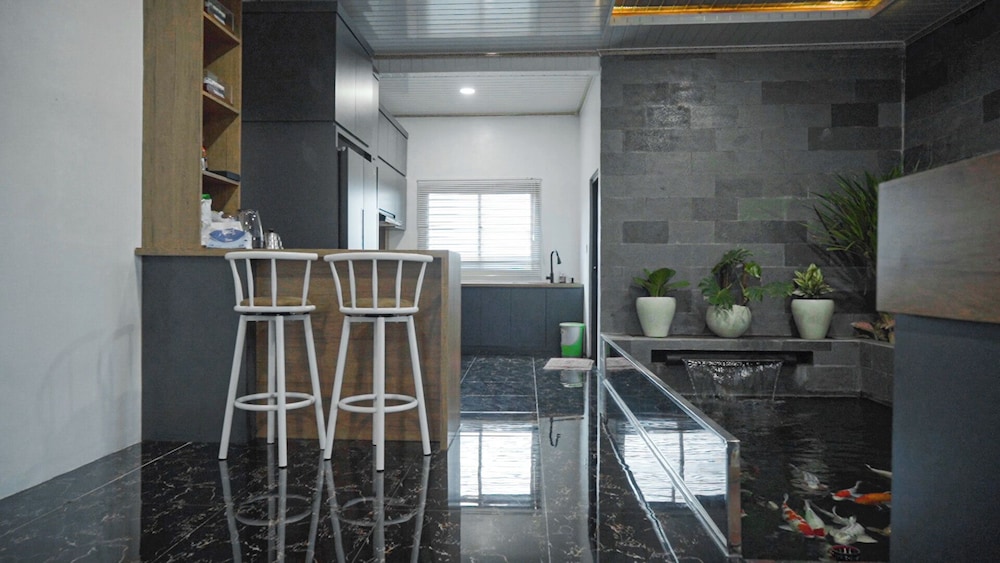 Green Mountain Villa Garut