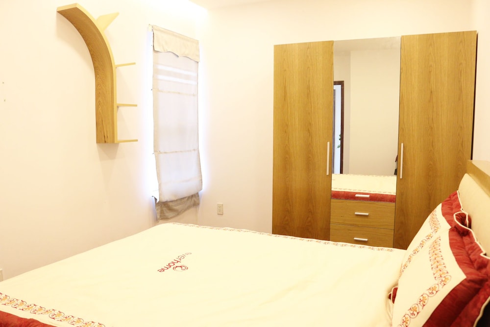 Beautiful Domain 2 Bedrooms