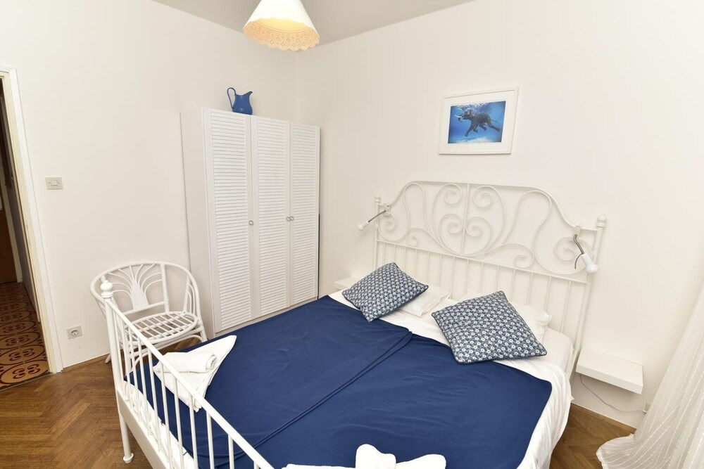 Apartment Dory view 3