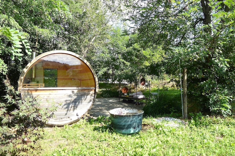 Villa Poggio Zucchino Pool and Wellness Piacenza