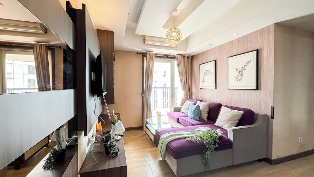 Good Deal 2Br Apartment At The Wave Kuningan