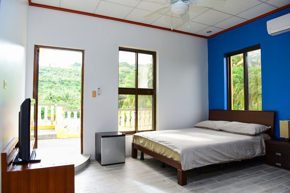 Saipan Stay Lounge