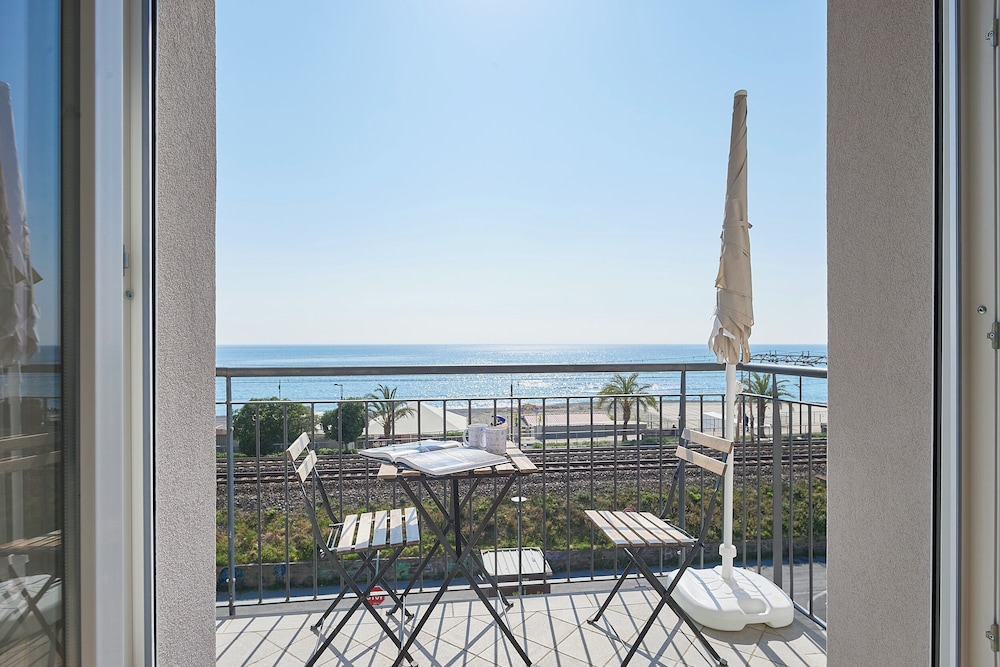 Italianway - Il Faro