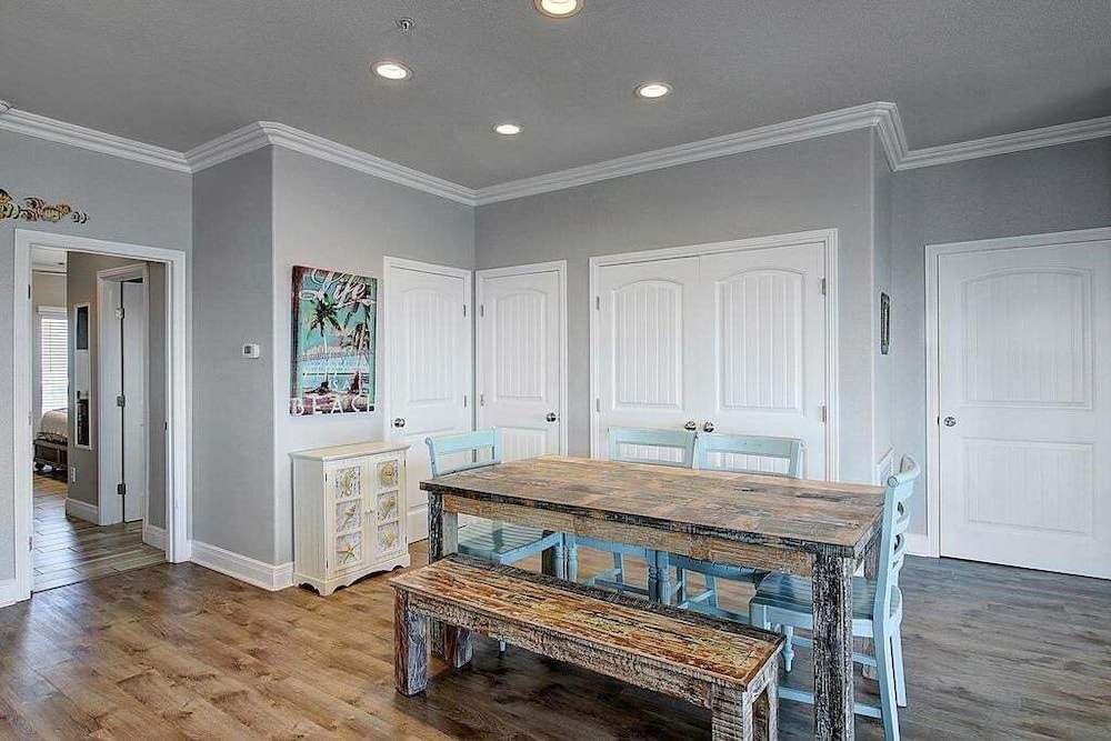 Beachgate Condo Suites And Hotel 341+342 4 Bedroom Condo