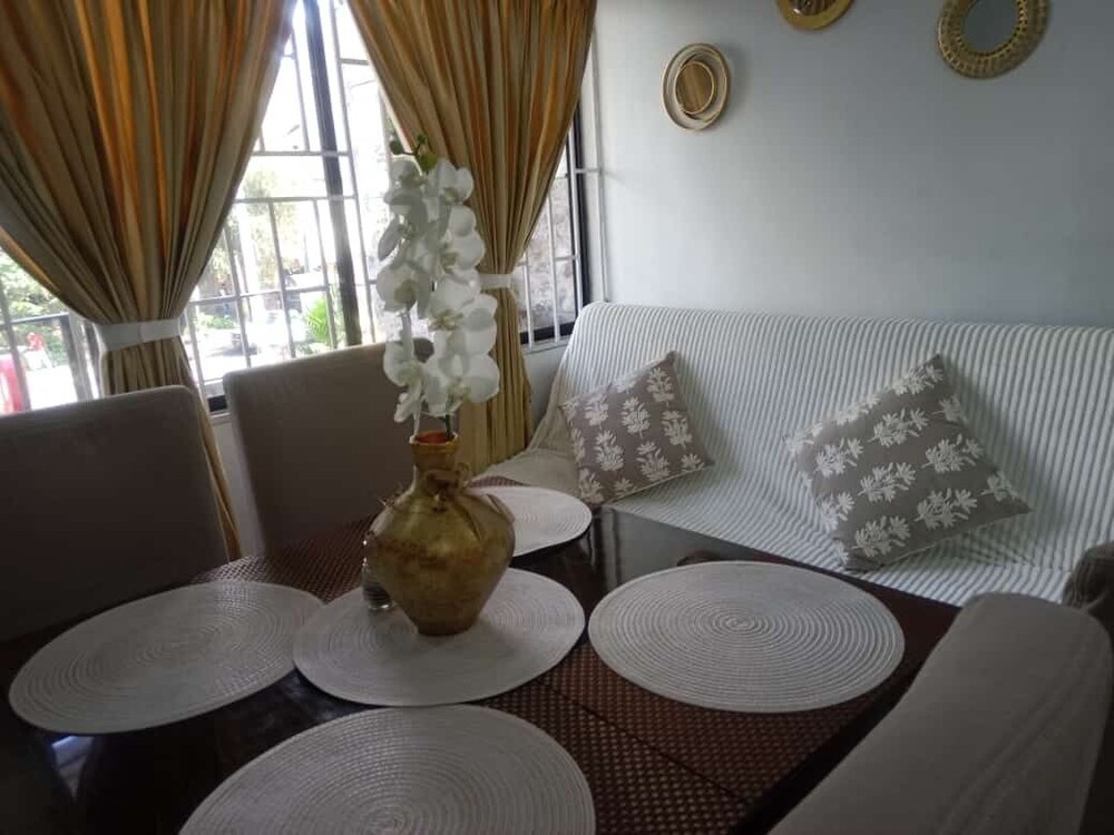 House Hotel Sweet Home Apt 3 Bedrooms 201