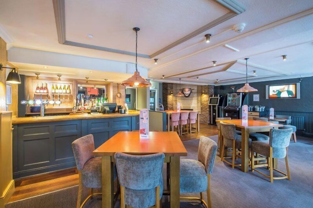Premier Inn Cardiff West — photo 11