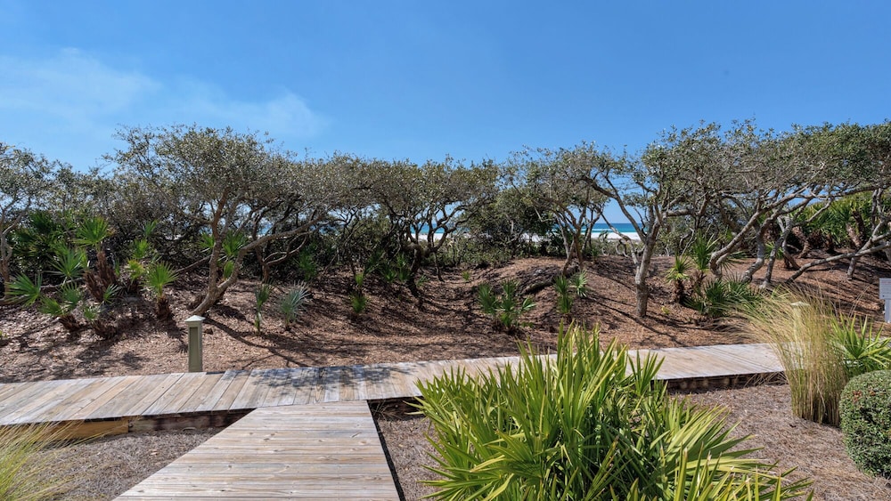 Watersound Beach Retreat Pool & Gulf Views + Free Attraction Tickets!