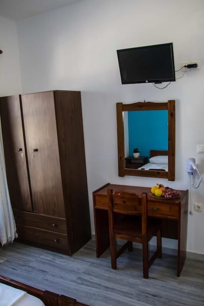 Ioanna Rooms