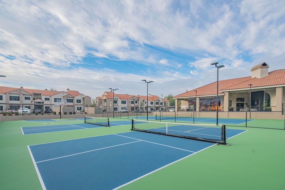 ROVE LIVING/KL - Hideaway North Scottsdale