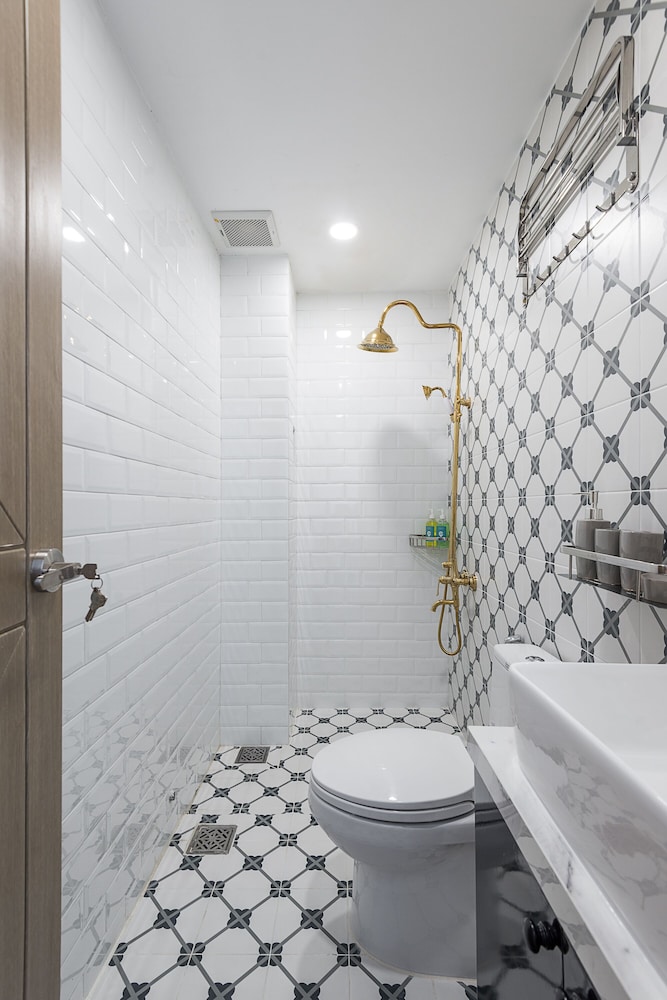 Cozrum Homes May's House