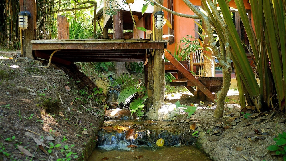Pho Rak Nah Pai Guesthouse
