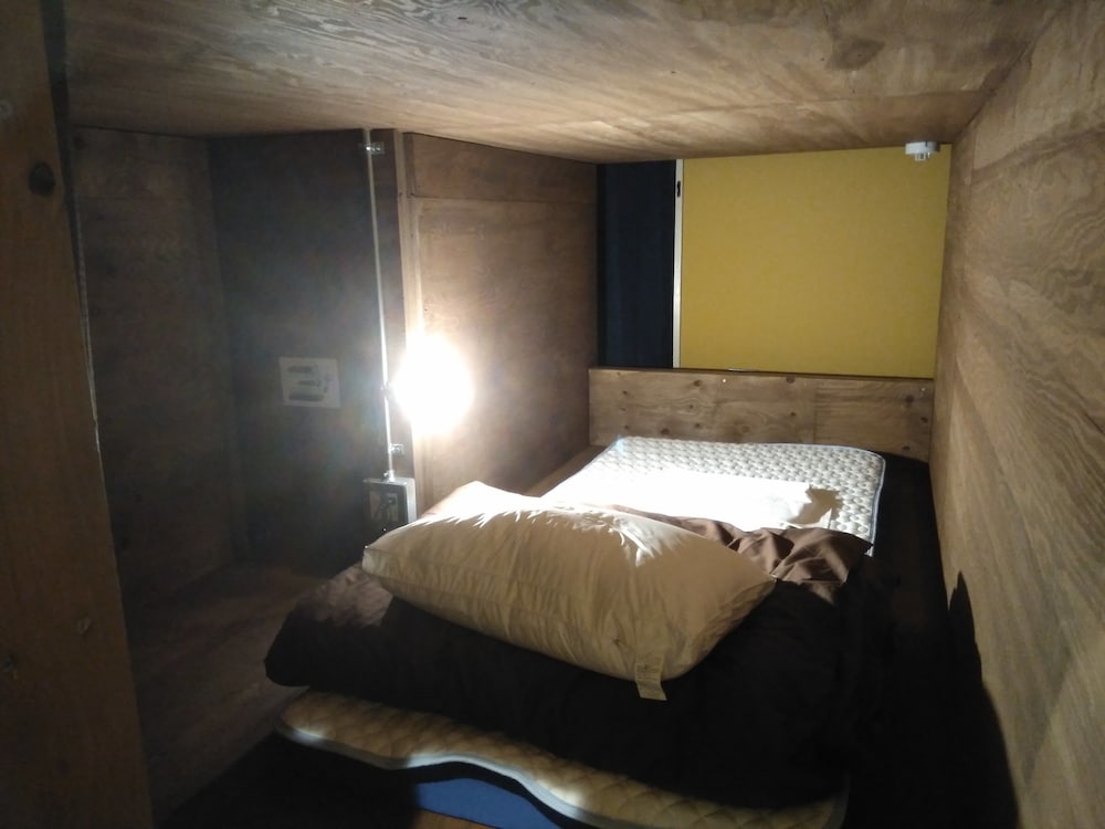 Photo 9