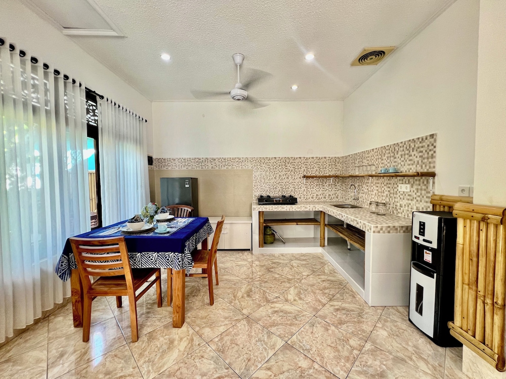 Villa Tiga Naga Sanur