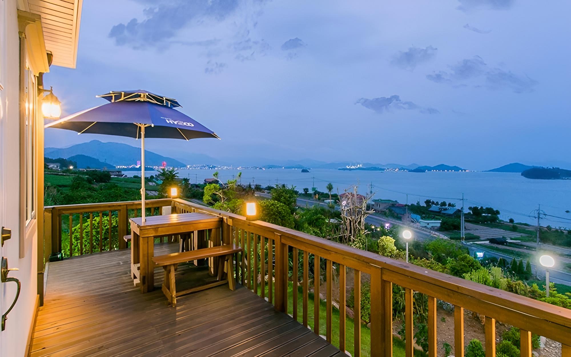Namhae Landscape Pension
