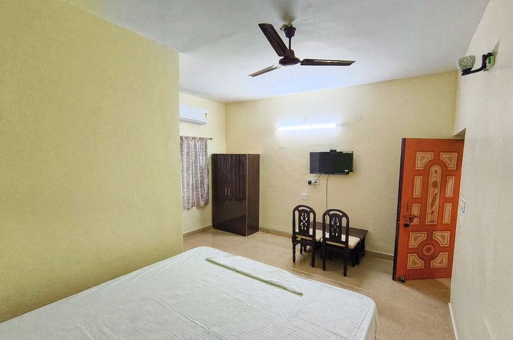 ASHOK NANDINI GUEST HOUSE
