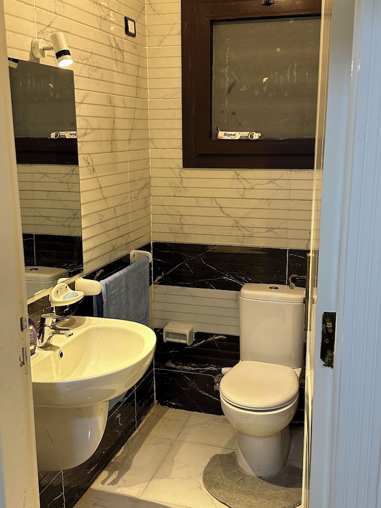 The Privacy Villa