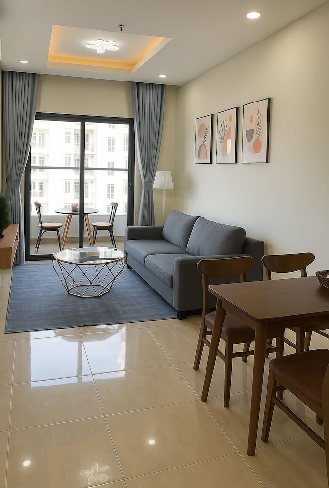 Monarchy Luxury Serviced Apartments
