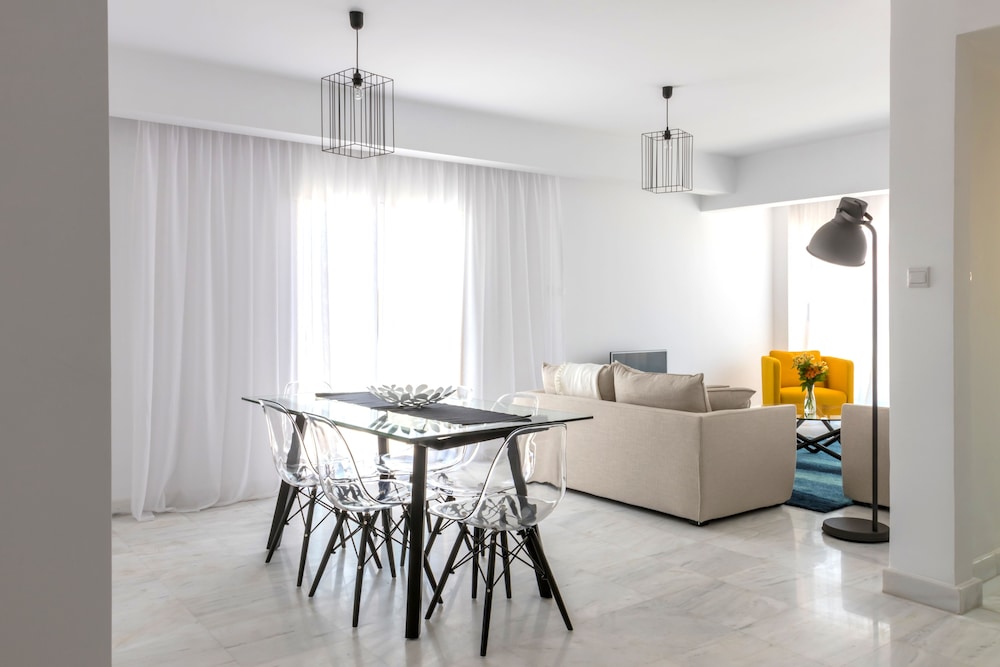 Paphos Vacations - Elysia Park - Property Image 38
