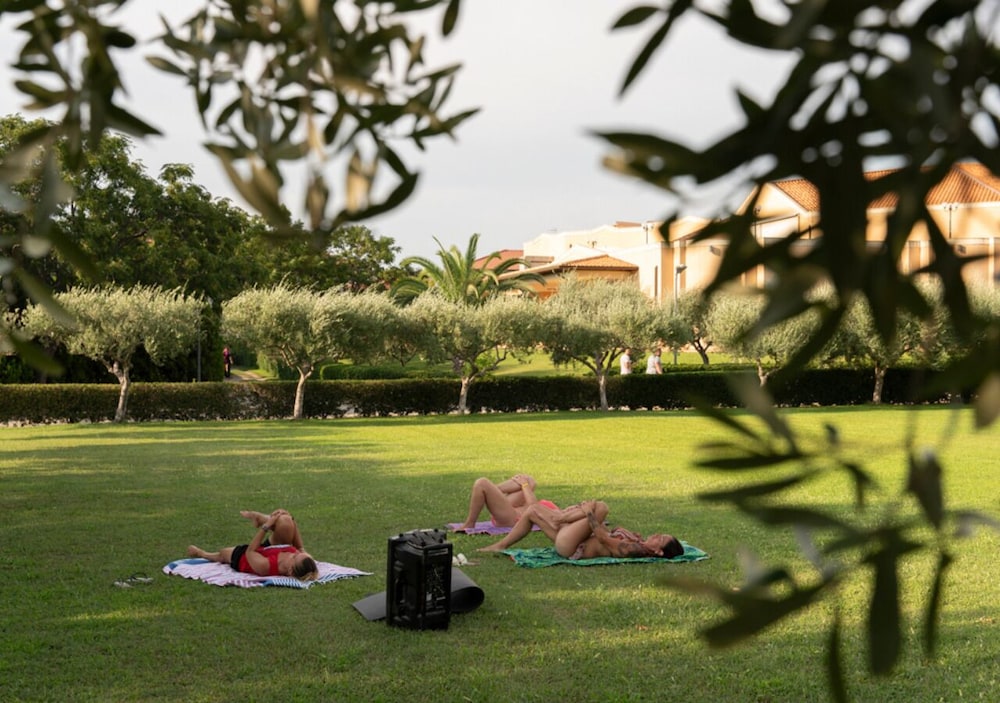 Madama club village