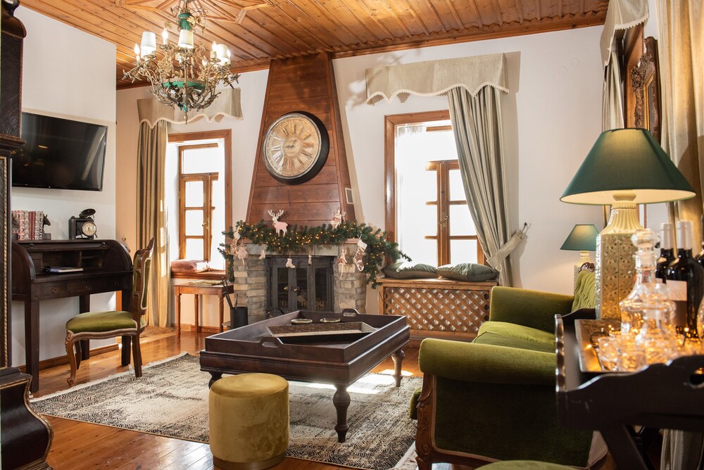 Dandy Villas Nymfaio Snowfairy view 4