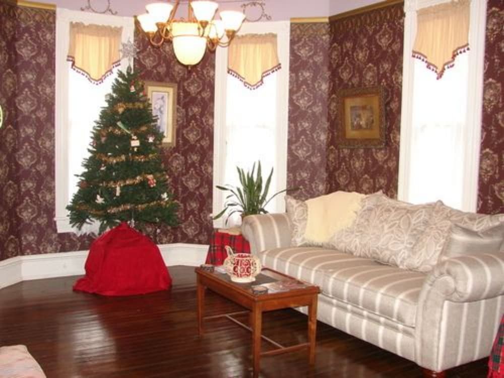 Woodruff House