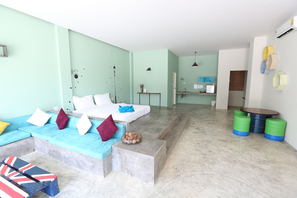 Chaamaran Boutique Hotel
