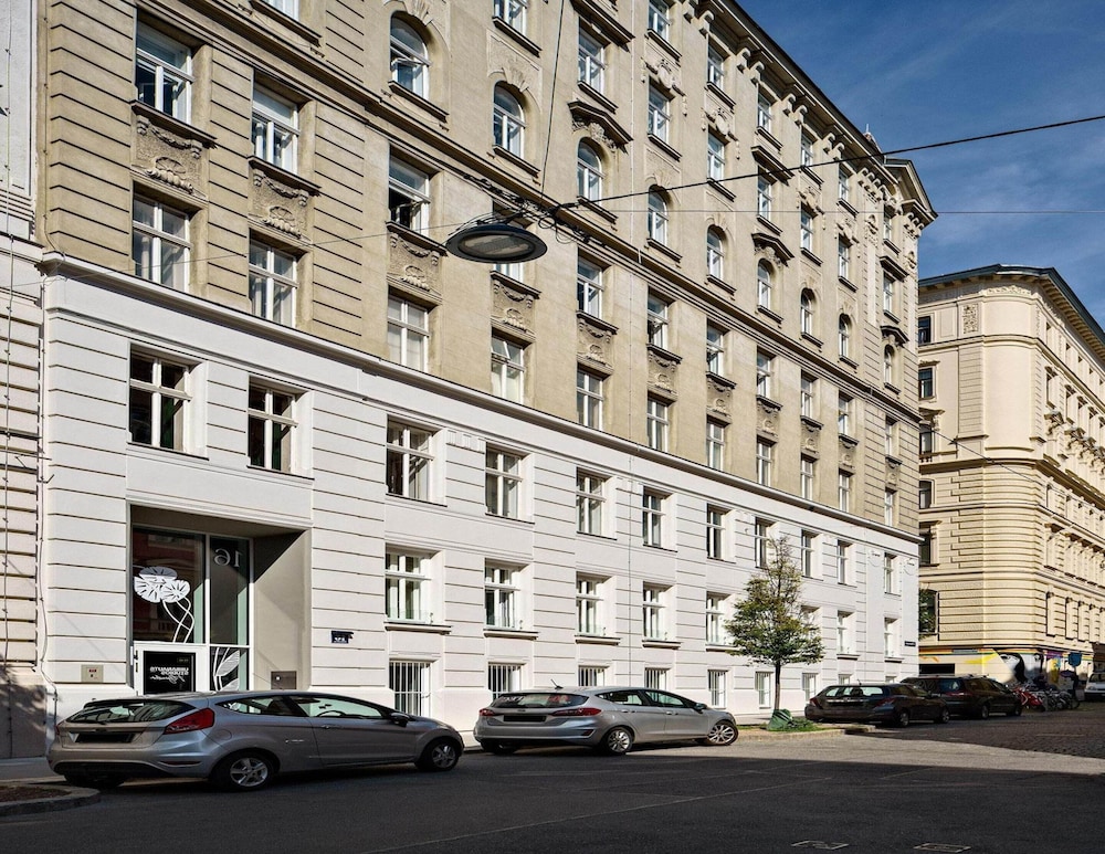 Studio in Vienna Near Museumsquartier
