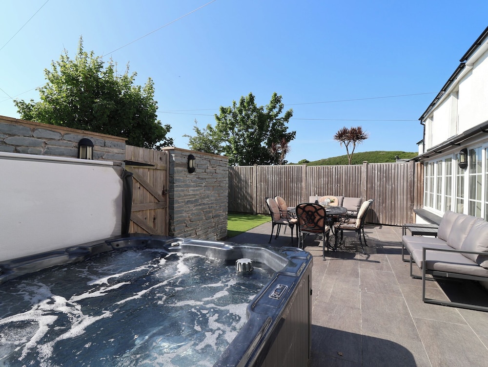 Rosebank Cottage