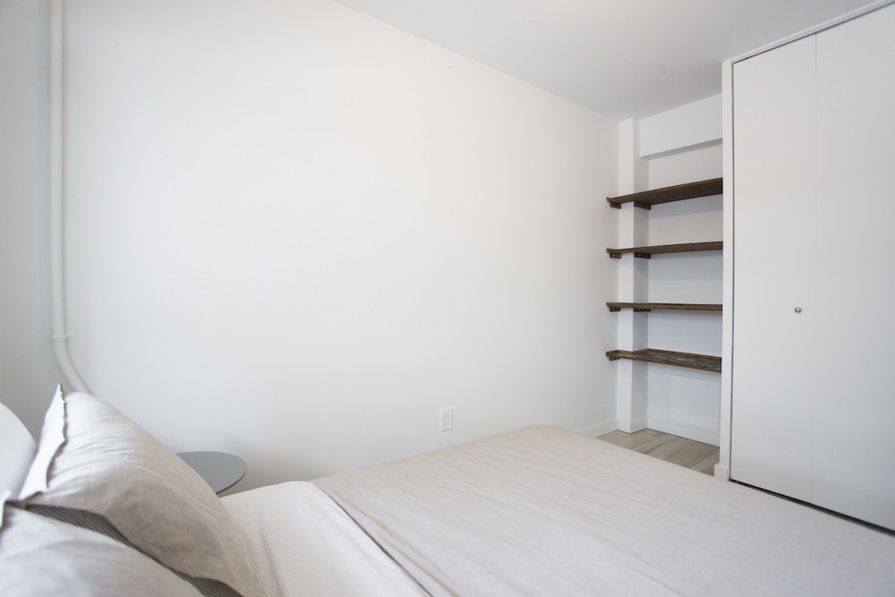 The Hutchinson Suites - Image 3