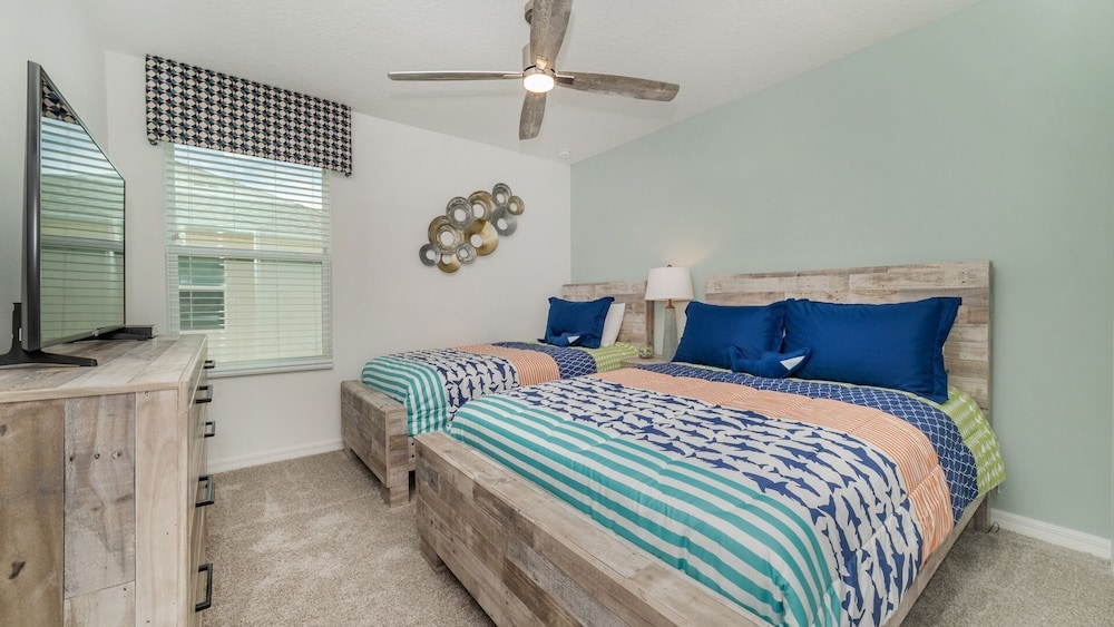 Solara Resort 7 Bedroom Private Pool+Spa Movie Room Home 7 Home