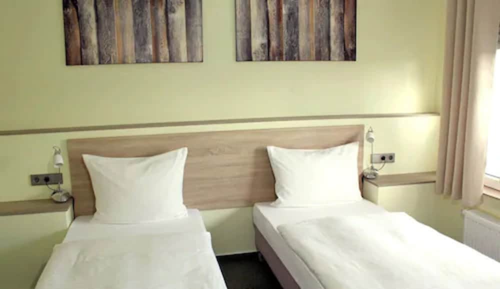 Motel Monteur view 2