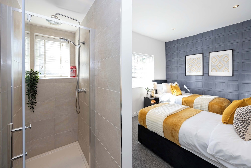 Cosy Apartment in the Heart of Sale