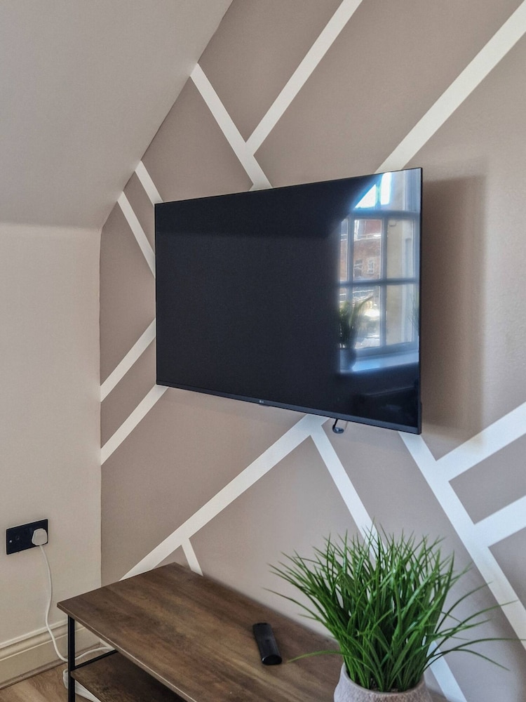 in Bournemouth With 2 Bedrooms and 1 Bathrooms