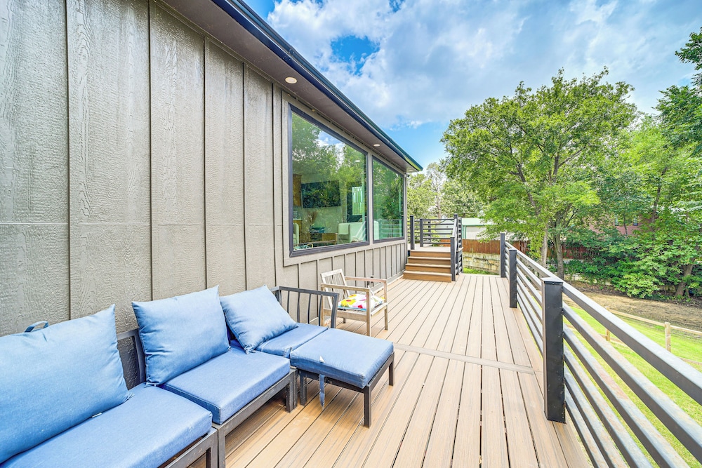 Family Fun! Lake Eufaula Home w/ Wraparound Deck