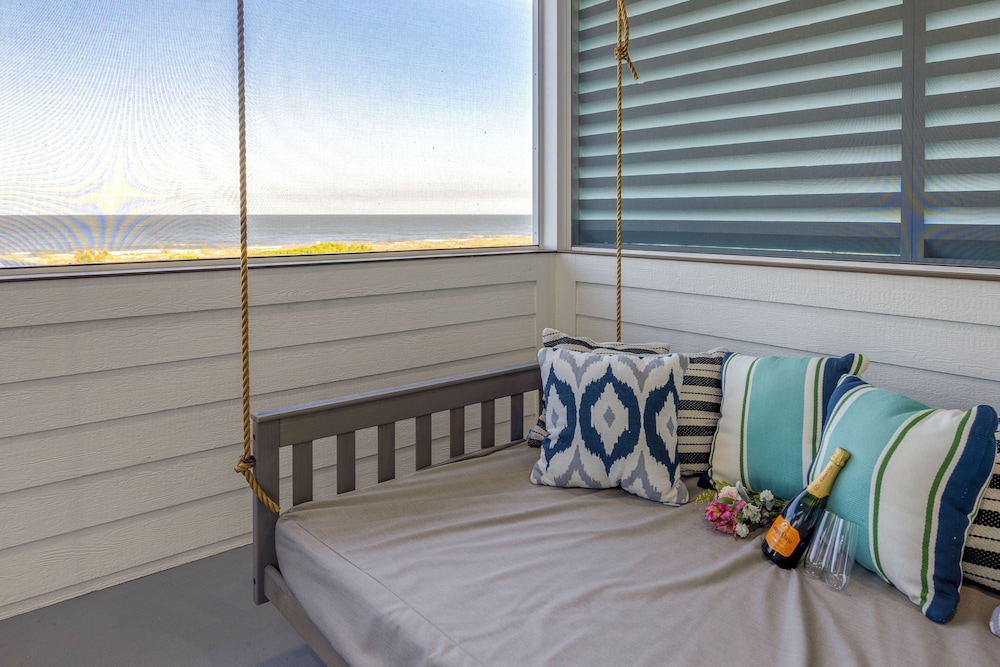 Suite Beach Tybee by Tybee Vacation Rentals