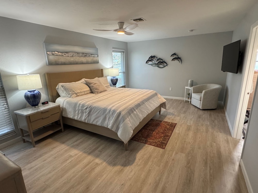 Punta Gorda Isles South Facing Pool, Dog Friendly, Less Than 2 Miles To Downtown 3 Bedroom Home