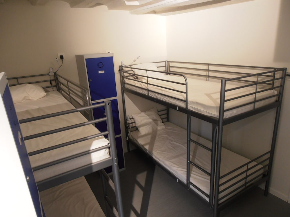 Albergue Plaza Catedral - Hostel photo 4