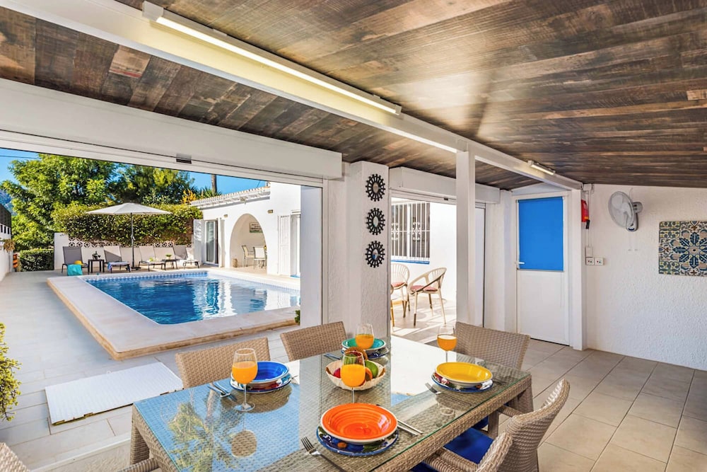 Villa Anais
