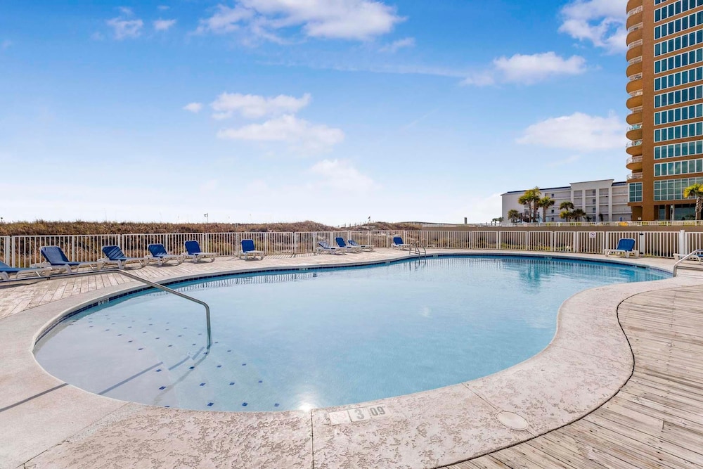 Sugar Beach 328