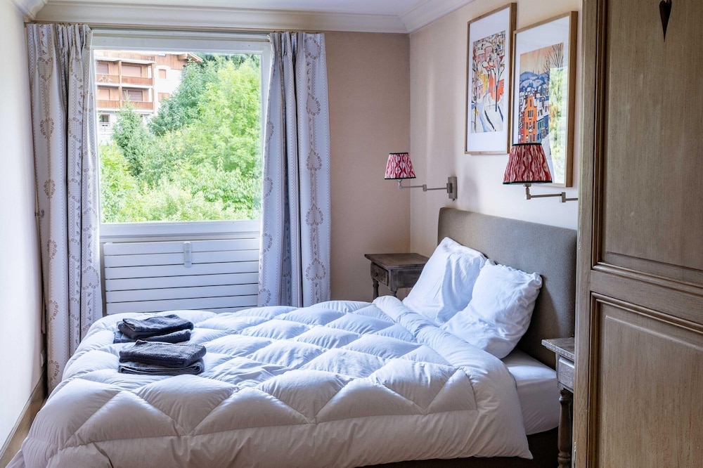 Spacious Apartment 4br/10p - Megeve Center