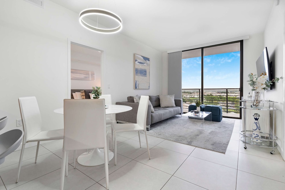 La Central Charming Cityplace Prime Central Doral
