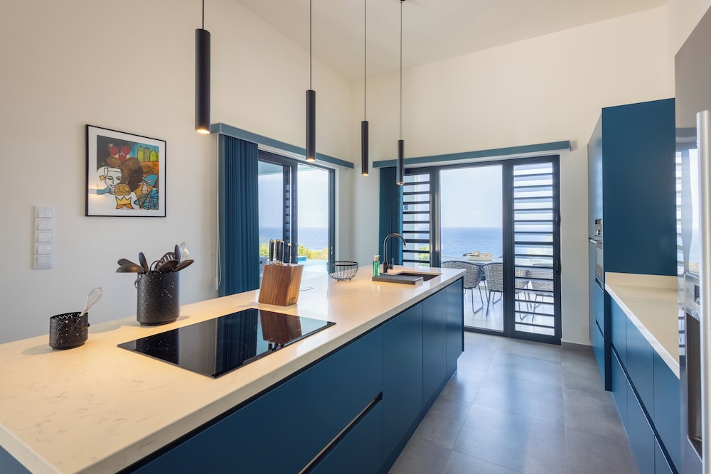 Coral Estate Holidays