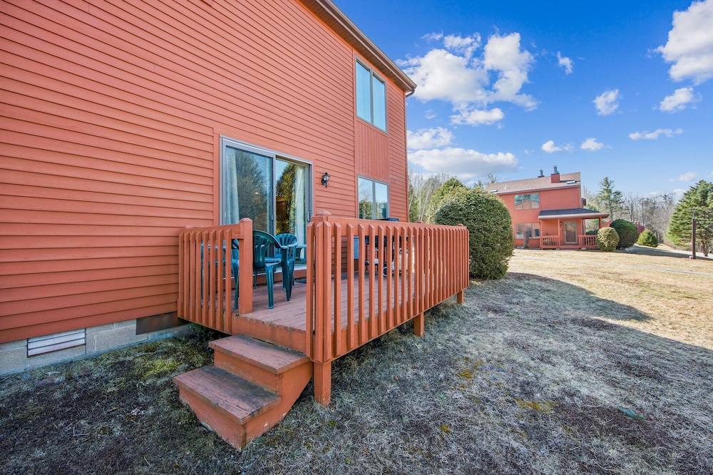 11D - Spacious & Family-Friendly Getaway 3 Bedroom Townhouse by The Summit at Gore Mountain