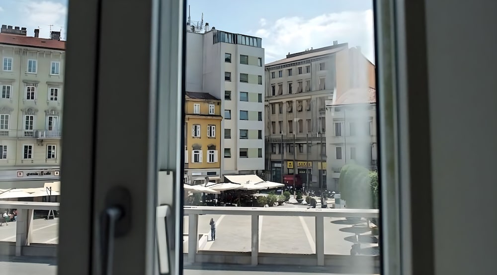 JOIVY Apartments - Trieste Goldoni