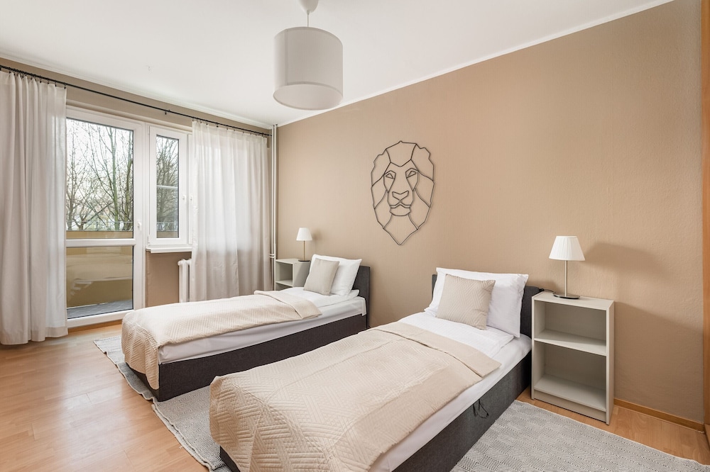 Ground Floor Apartment by Renters view 5